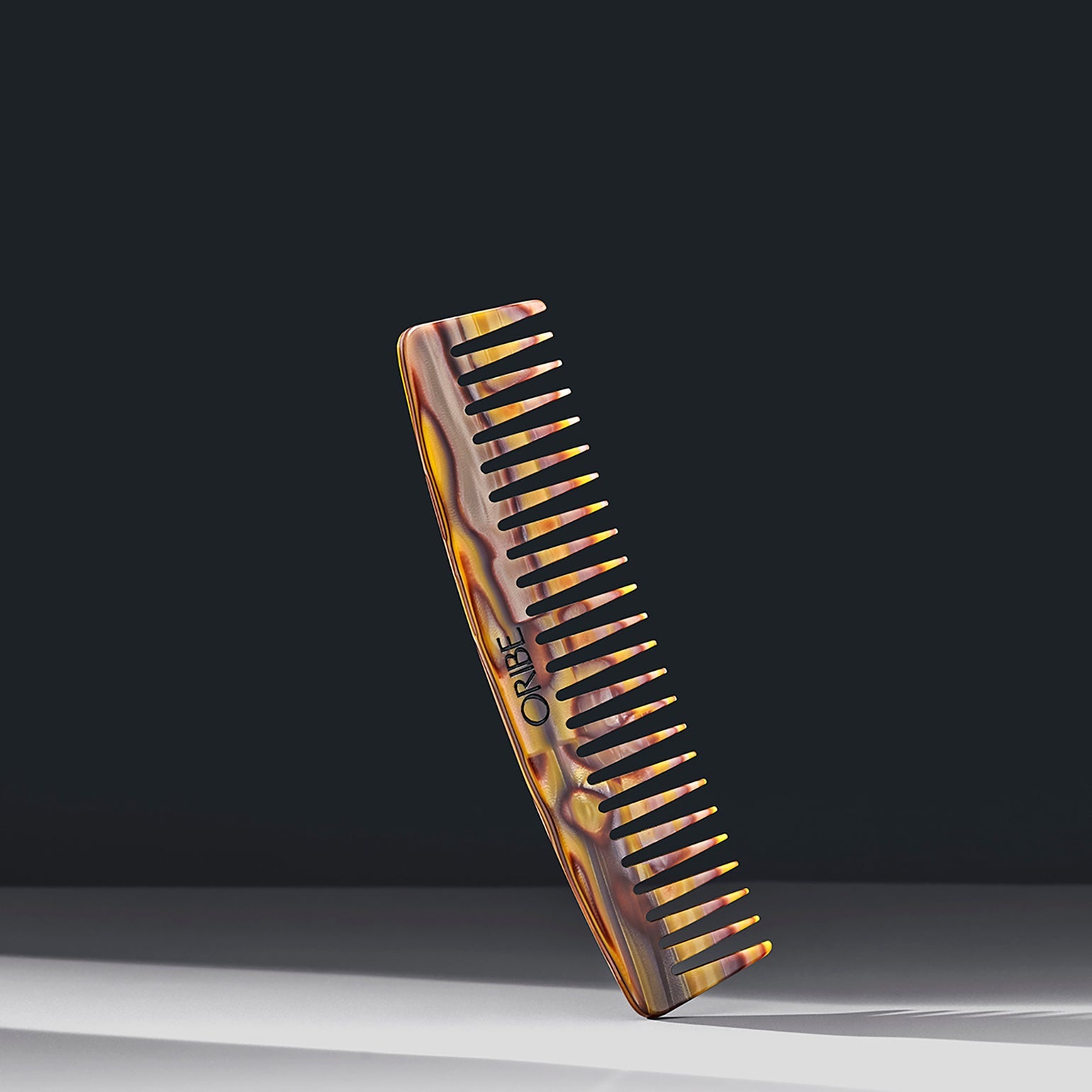 Italian Tooth Italian Resin Wide Tooth Comb – Oribe Hair Care UK
